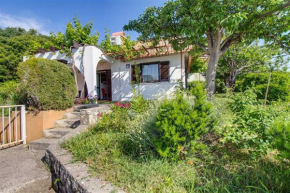 Отель Holiday Home Gianna  Михолашица
